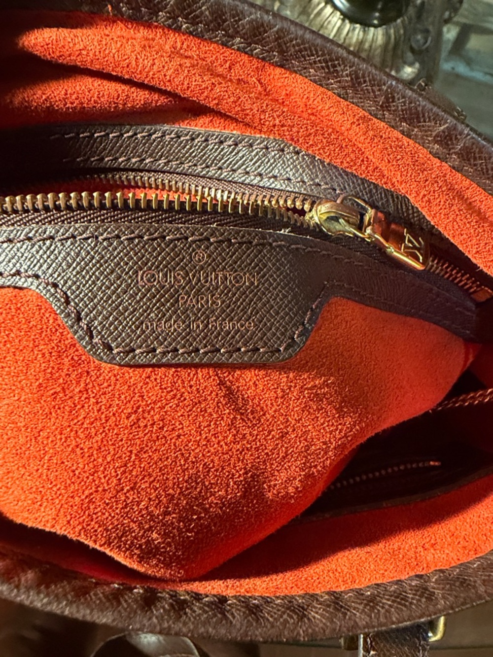 Louis Vuitton Marais Damier Ebene Bucket Tote - Picture 10 of 11